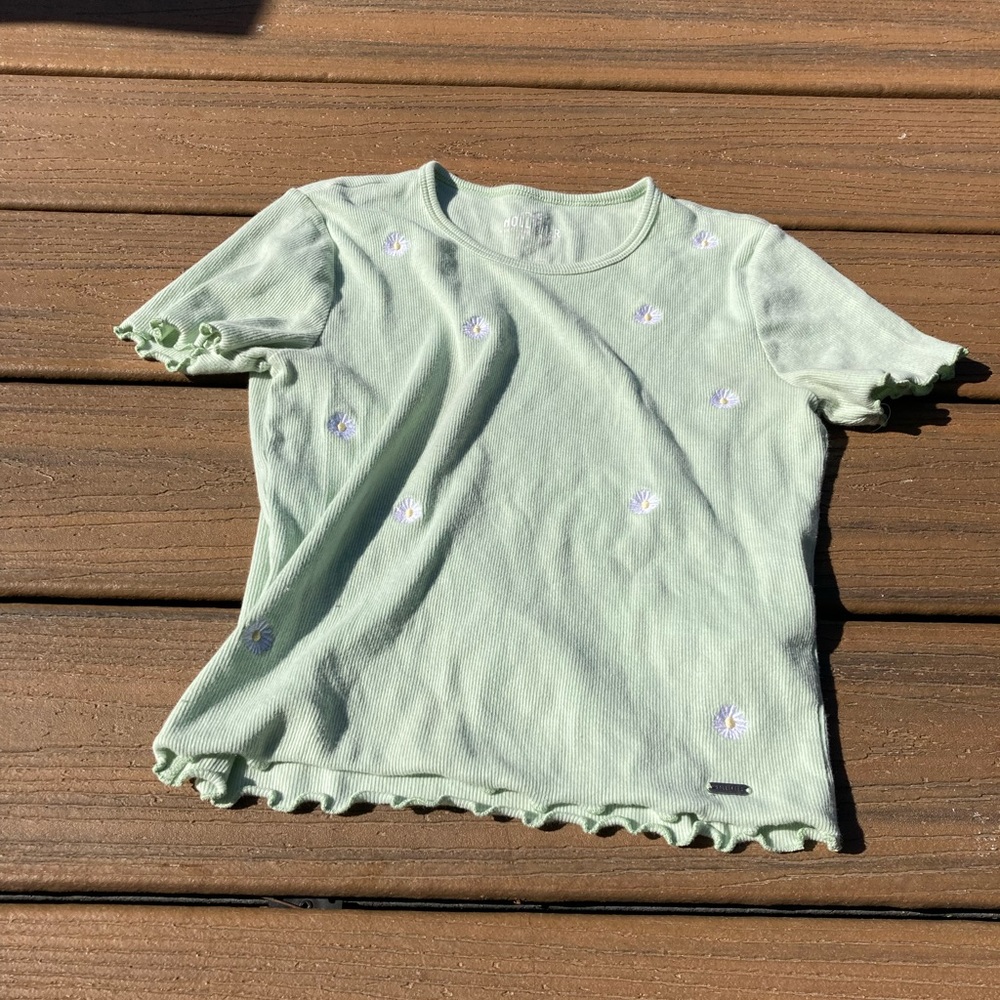 HOILISTER GREEN EMBROIDERED DASIY SHIRT